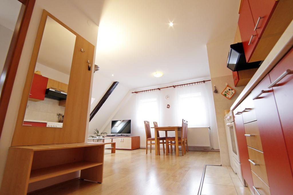 Apartment House Lalita 퓨지네 외부 사진